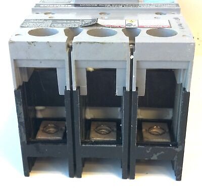 Siemens FXD63B200 600 V 200 A 3 Pole Sentron Thermal Magnetic Circuit Breaker