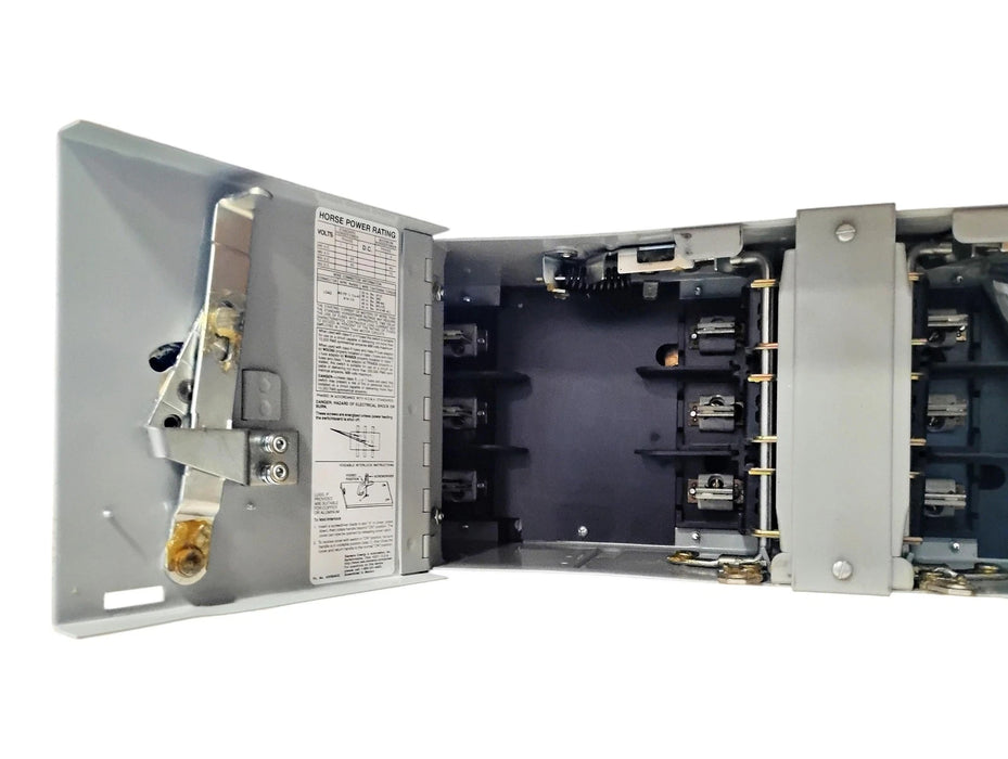 Siemens V7E3633 600 V AC 100-100 A 3 PH 3 P Double Branch ITE Vacu-Break Switch