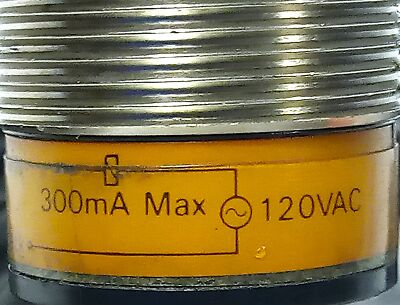 Omron E2E-X10Y1-53US 120 V AC Shielded Proximity Sensor