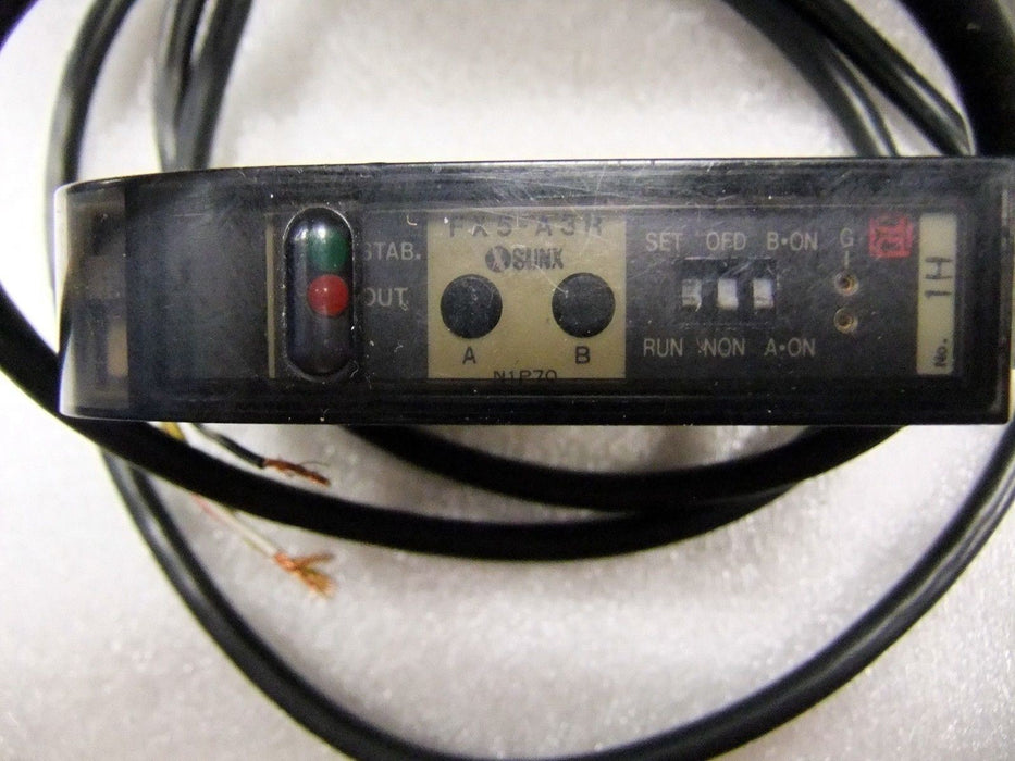 SUN-X FX5 Sensitivity Setting Fiber Sensor 2M Cable FX5-A3R