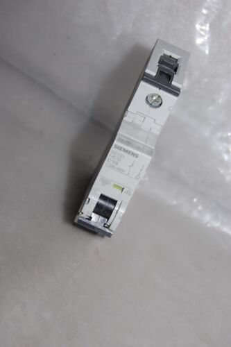 Siemens CIRCUIT BREAKER 5SY6 110-7