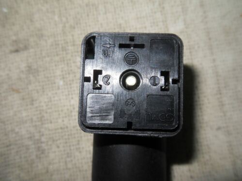 1 TELEMECANIQUE ZCKJ922H4 CONNECTOR