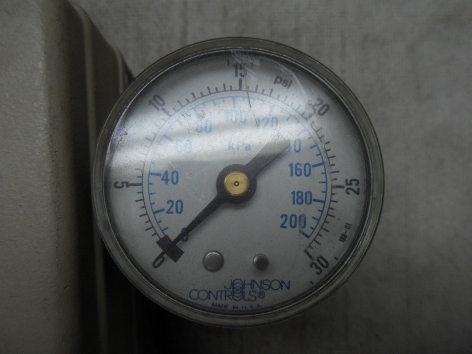 Johnson Controls T-8500 Thermostat