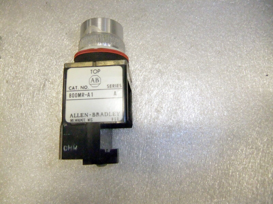 Allen-Bradley 800MR-A1D1 Round Push Button Flush Head Green