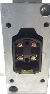 Allen-Bradley 802X-AM7 Ser D Limit Switch Enclosure NEMA Type 7 & 9