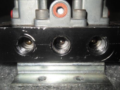 ARO E312SD-120-A Pneumatic Valve