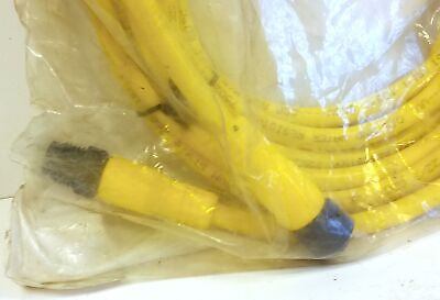 Allen-Bradley 889R-F3ECRM-4 4 m PLC Cable