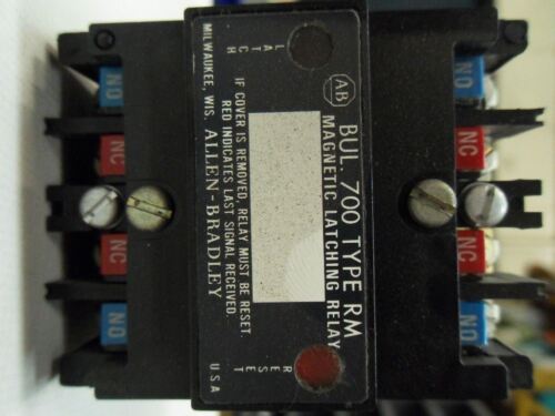 Allen-Bradley Control Relay 700R-M440A1