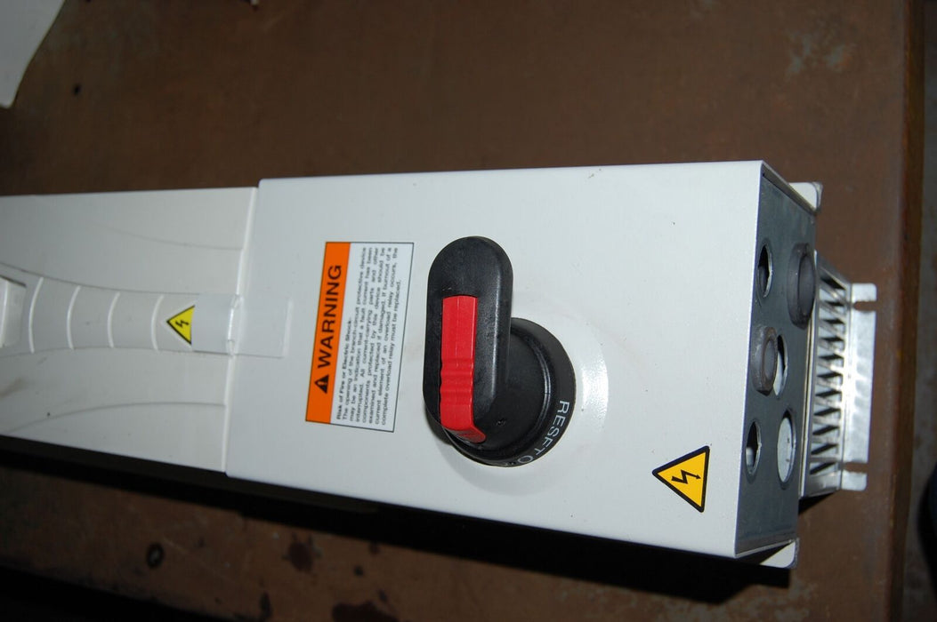 ABB AC Drive ACH550-PCR-08A8-4-B055