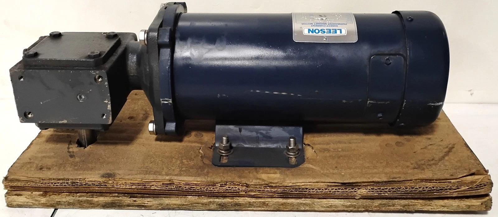 Leeson 098069.00 180V 3/4HP 1750RPM Permanent Magnet Motor w/ Hub City 022060358