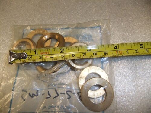 Lot of 8 Eaton Vickers Adapters SM-77-2-B