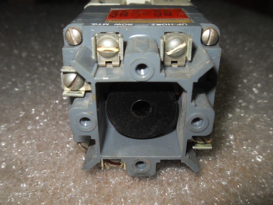 1 Honeywell 909AAA01 MICRO SWITCH PUSH BUTTON