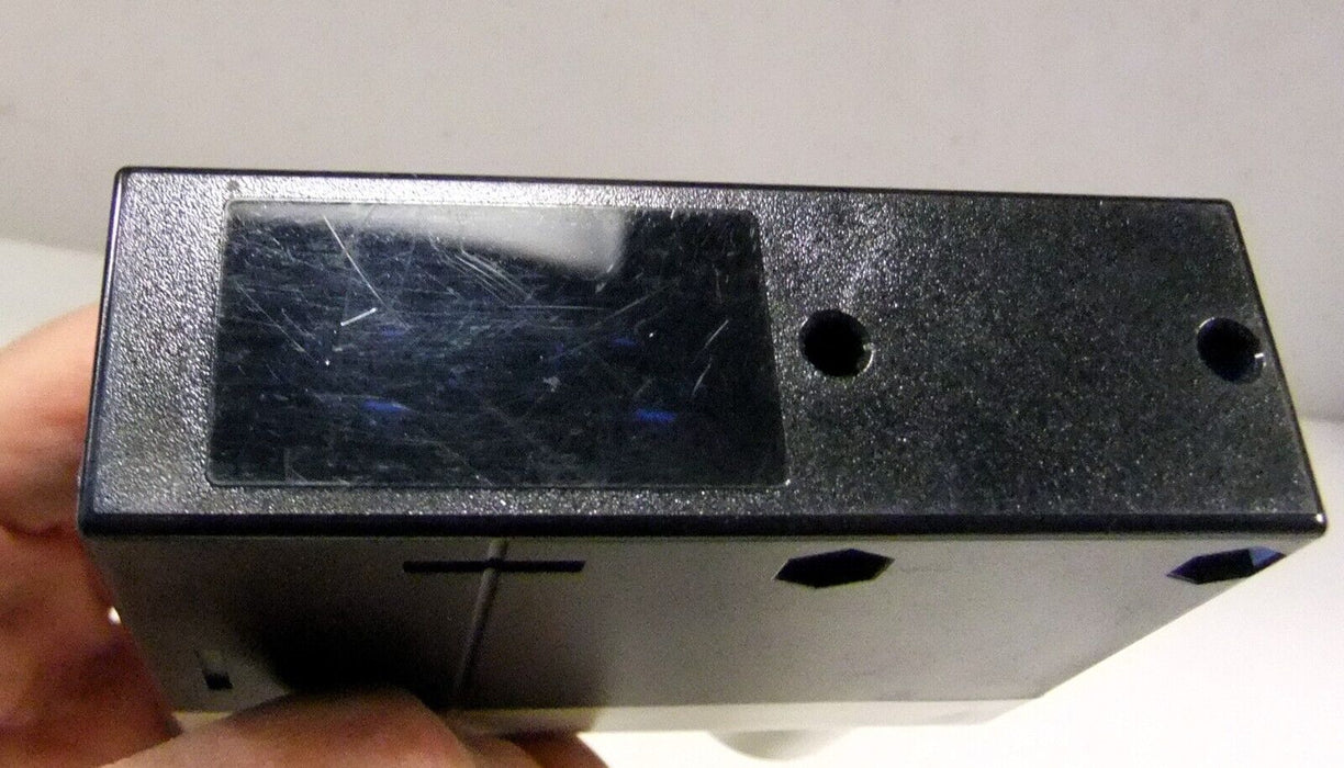 Telemecanique XUJ-M700318 Photoelectric Proximity Sensor