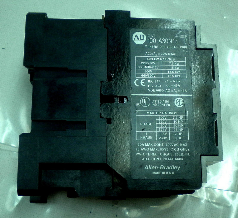 Allen-Bradley Contactor 30A 3P 110/120V 100-A30ND3