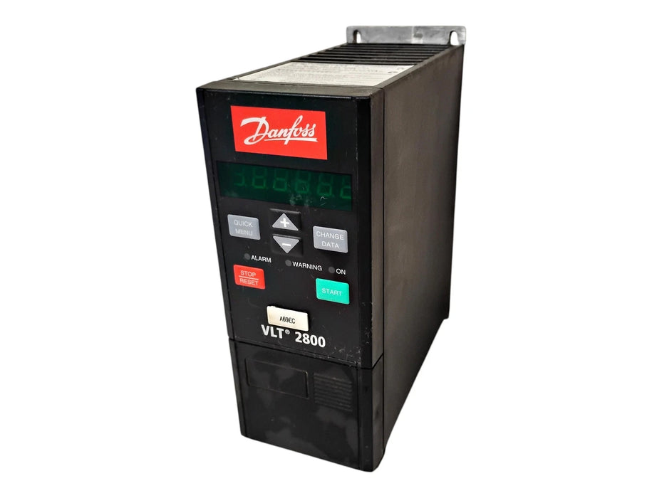 Danfoss 178B1434 380-480 V 1.9 A 0.75 kW 1 HP Variable Frequency Drive