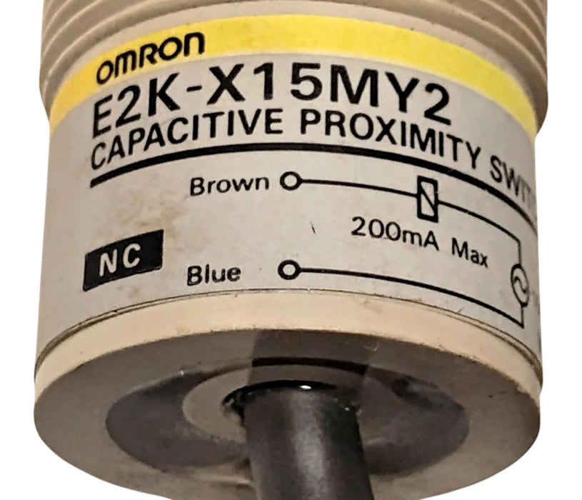 Omron E2K-X15MY2 100-240 V AC Capacitive Proximity Sensor