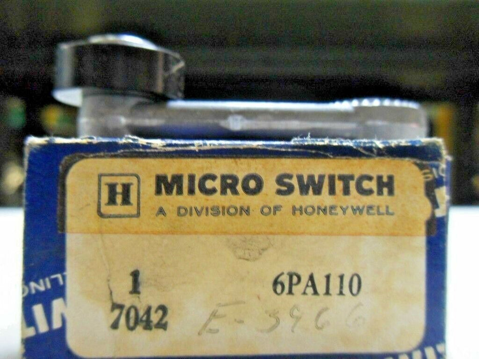 MICRO SWITCH 6PA110 Roller Arm Oil Tight