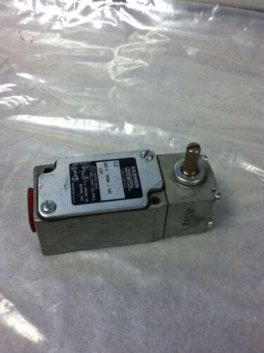 R.B. DENISON C2F-JK542 LIMIT SWITCH