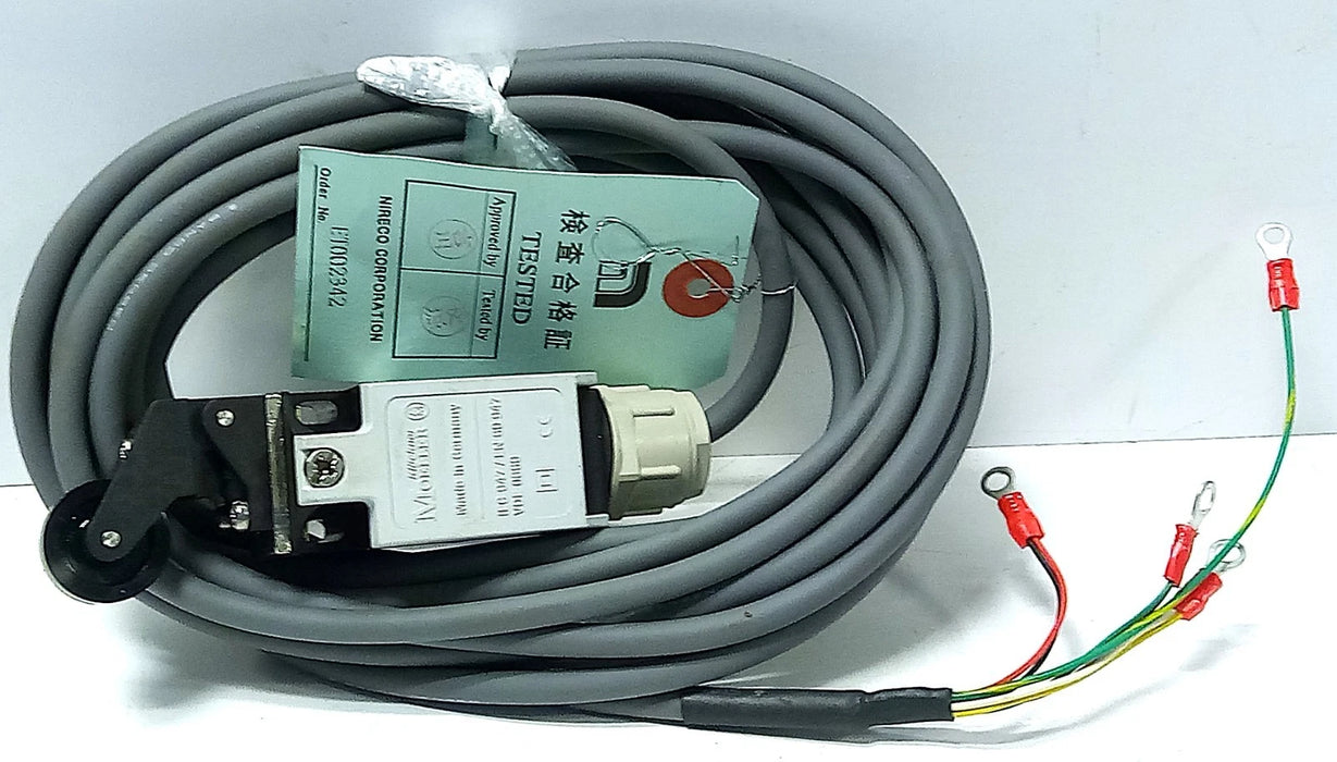 Klockner-Moeller AT11-1-I 230 V AC 6 A Roller Plunger Limit Switch