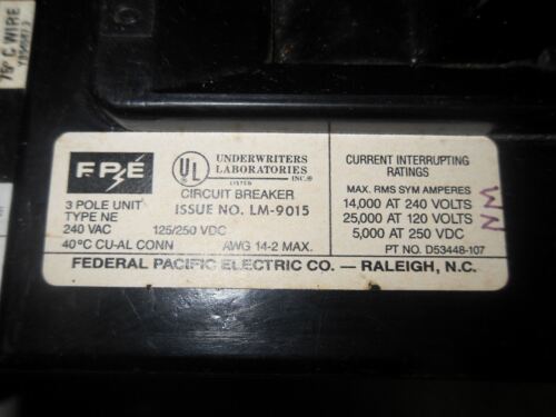 2 FEDERAL PACIFIC D53448107 30A CIRCUIT BREAKERS