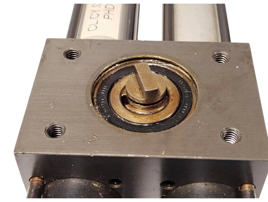 PHD ML31667 Double Rack Pneumatic Rotary Actuator w/ Lubricator