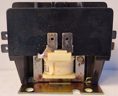 Joslyn Clark DP2C302-120 110/120 V AC 2 P Definite Purpose Contactor
