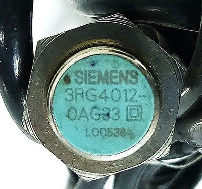 Siemens 3RG4012-0AG33 10-30 V DC Inductive Proximity Sensor