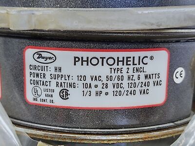 Dwyer A3002 W19K PHOTOHELIC Pressure Switch