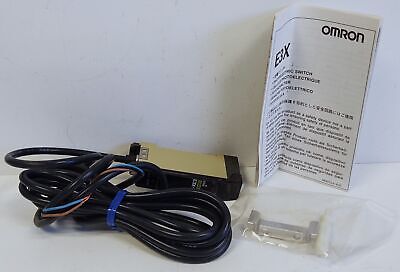 Omron E3X-A41-2M Photoelectric Sensor