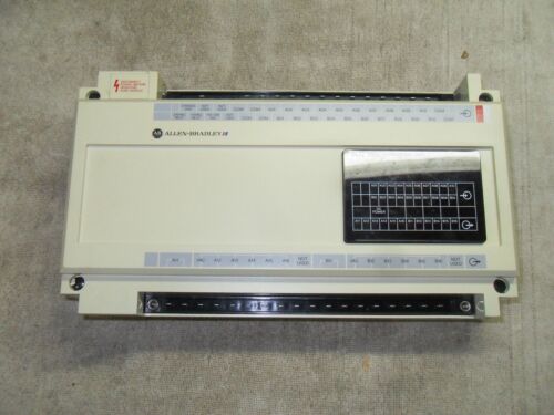 1 Allen-Bradley 1745-E151 SER A PLC EXPANSION UNIT