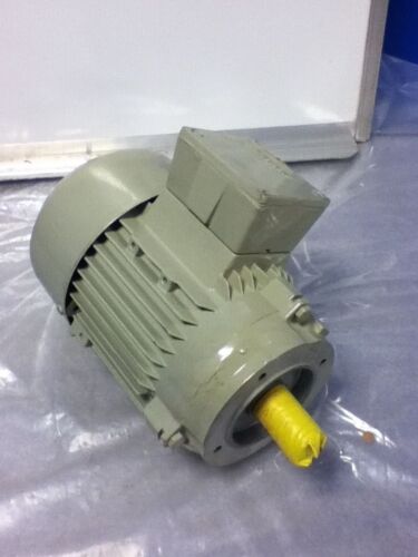 Siemens 3070-2AA92-Z Motor