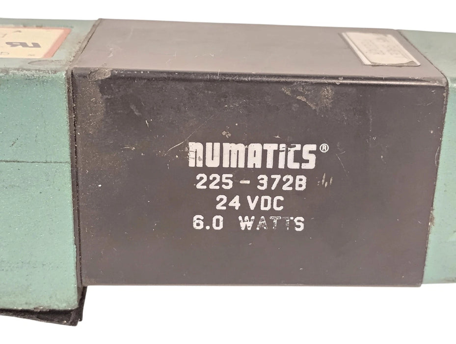 Numatics 152SA415M Pneumatic Solenoid Valve w/ 24 V DC Coil and 1/4 in Ports