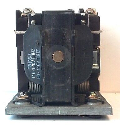 Joslyn Clark 713UPDE-76 110-120 V AC Coil 2NO/2NC PMT Pneumatic Timing Relay