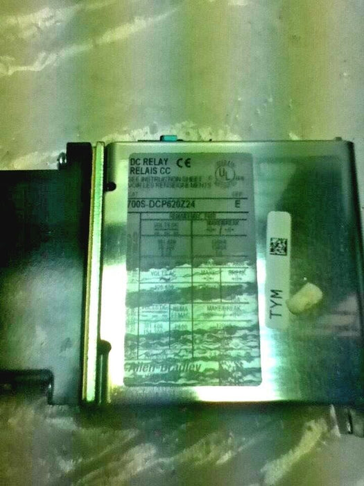 Allen-Bradley 700S-DCP620Z24 SERIES E CONTROL RELAY