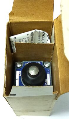 Square D 9007-C52E 600 V AC Proximity Limit Switch