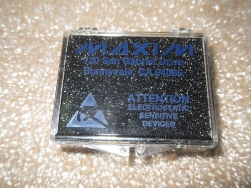4 NIB MAXIM MX7245JN DIGITAL TO ANALOG CONVERTERS