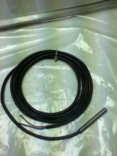 Siemens 3RG4011-0JB00 PROXIMITY SWITCH