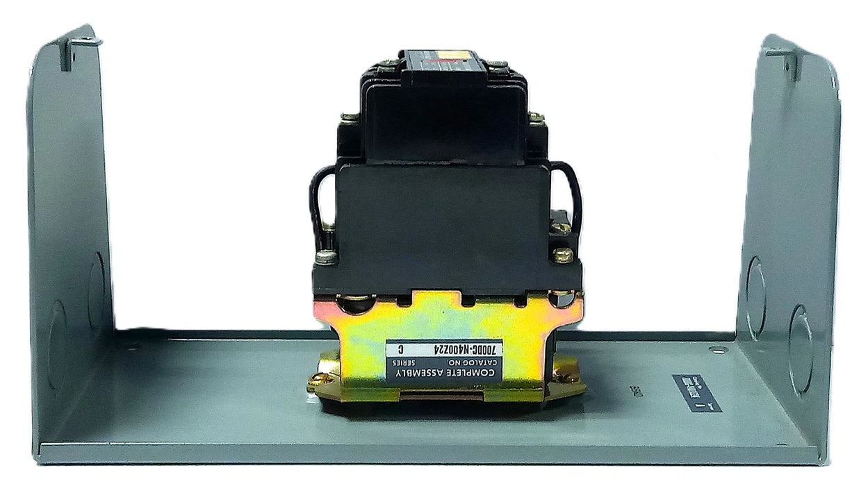 Allen-Bradley 700DC-N400Z24 24 V DC 4-Pole Relay in 700DC-N401Z24 Enclosure