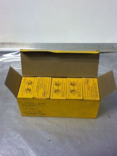 LOT OF 10 Hubbell 4723VY PLUGS