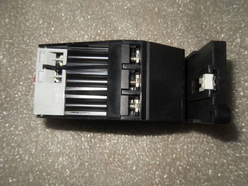 1 Siemens 3UA52 00-0J OVERLOAD RELAY