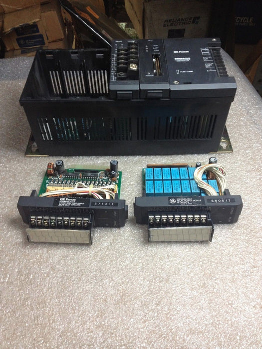 GE Fanuc IC610CHS110A Rack Power Supply with 4 Modules