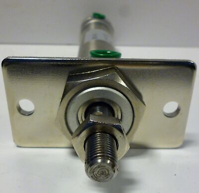 SMC CM2F25-100A Pneumatic Cylinder