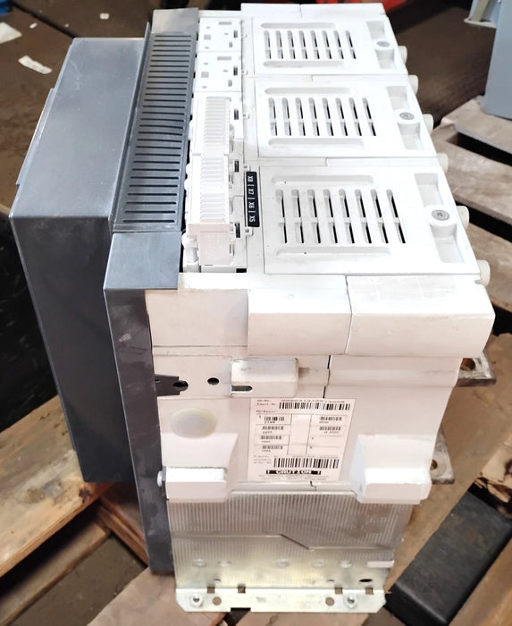 Siemens 3WL5220-4CB33-1AJ2 2000 A Size 2 SENTRON 3WL Air Circuit Breaker