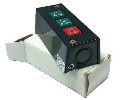 MMTC PBS-3 02-103 240 V AC 5 A NEMA 1 Pushbutton Station for Garage Door