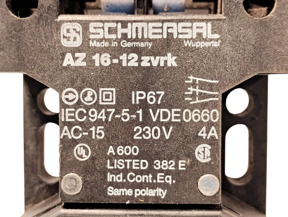 Schmersal AZ16-12ZVRK 230 V AC 4 A Safety Interlock Switch
