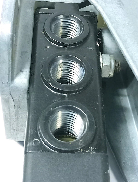 Norgren X3068422 2-10 BAR 2/3 Way Aluminum Pneumatic Foot Switch