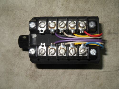 1 SYRACUSE ELECTRONICS TTRO115A08 30 SEC TIMER
