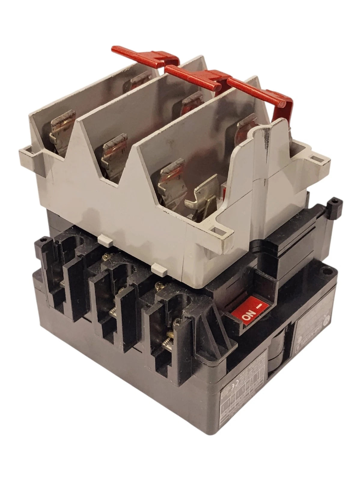 Disconnectors & Load Switches