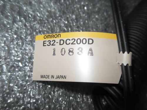 Omron E32-DC200D Photoelectric Switch Fiber Unit