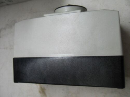 2 Moeller CI-PKZ0-G Insulated Enclosure For Surface Mounting